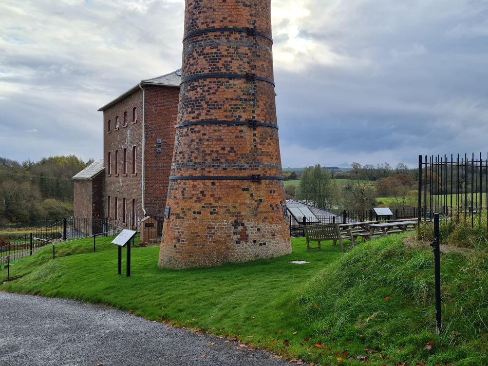 2021-11-26 17 Great Bedwyn and Crofton.jpg