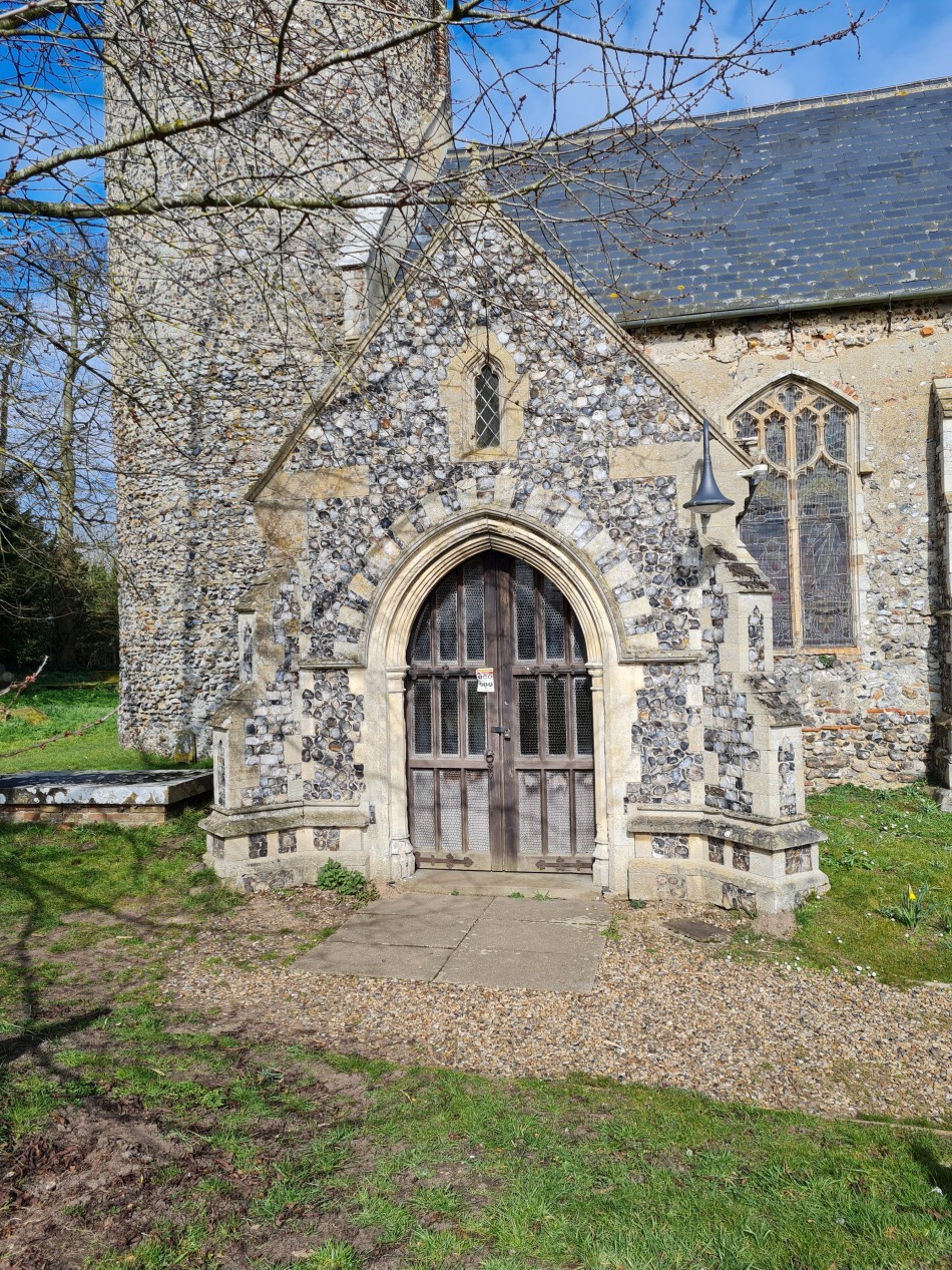 2015-06-28 08 Burgh Castle.jpg