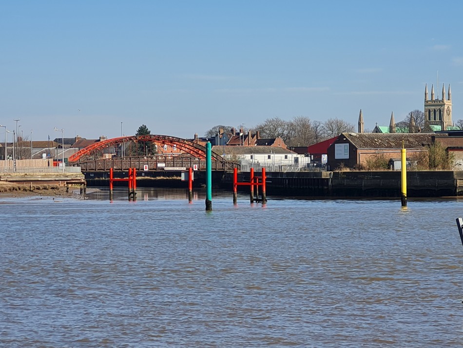 2015-06-28 25 Burgh Castle.jpg