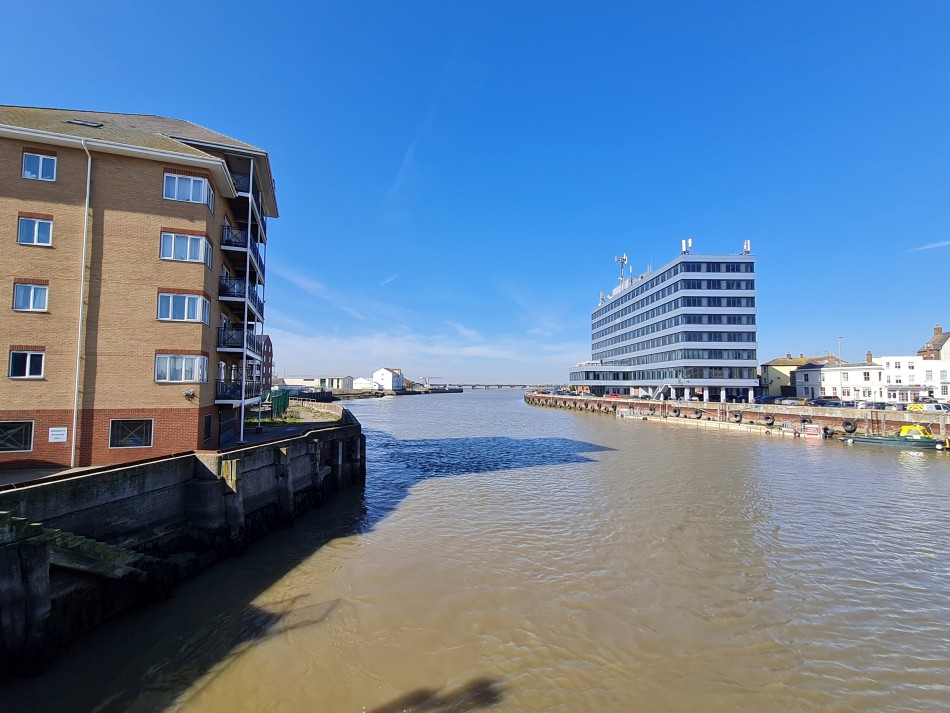 2015-06-28 26 Burgh Castle.jpg