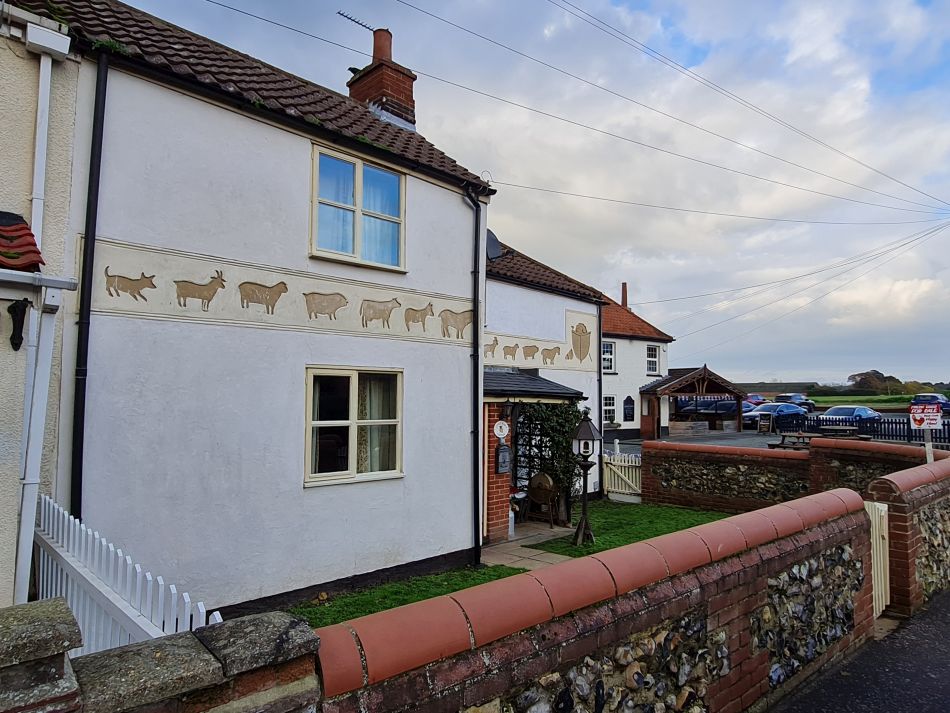 2022-12-01 30 Angles Way 28 - Breydon Water.jpg