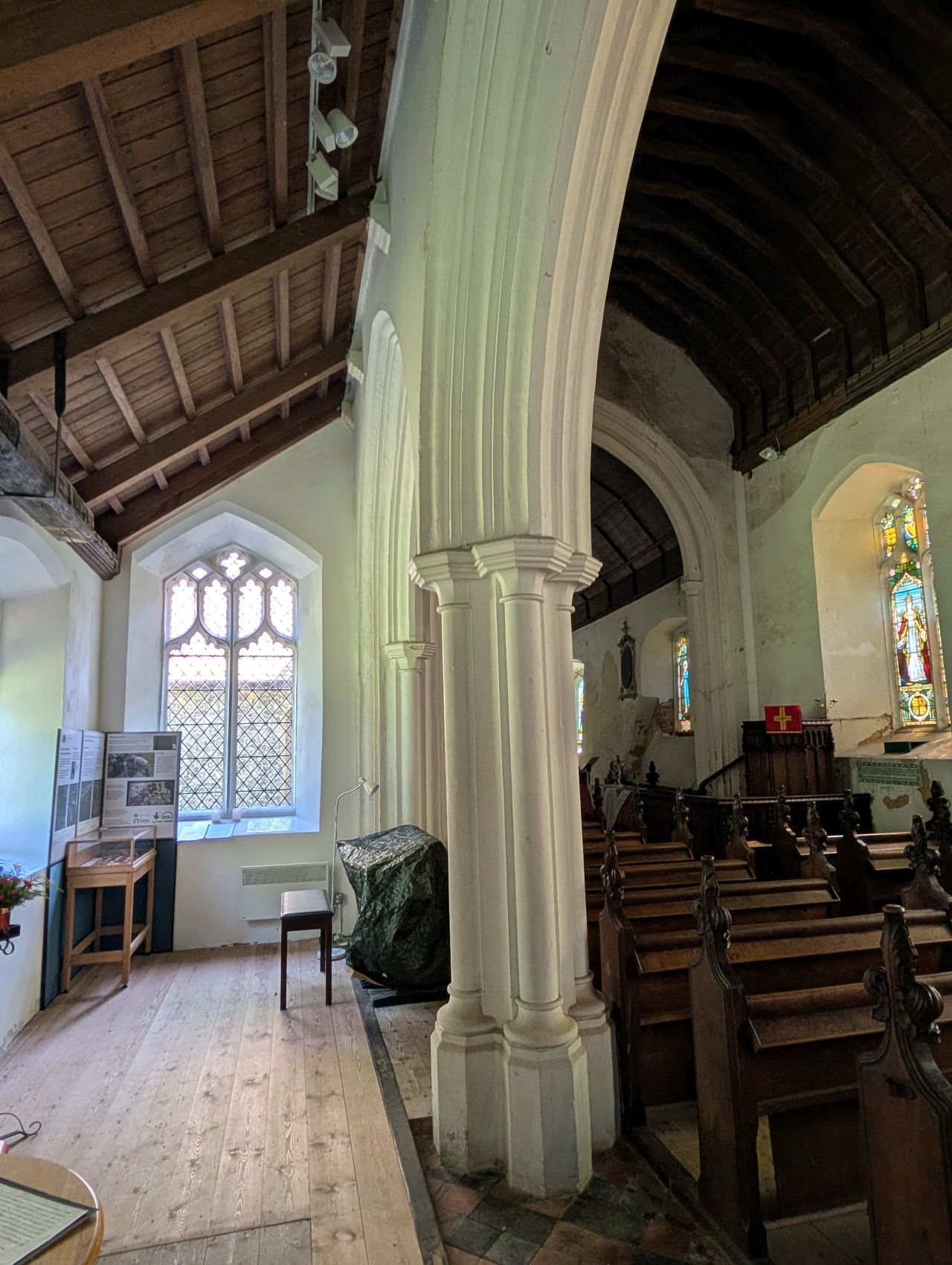 2026-05-22 08 Burgh Castle Saints Peter and Paul.jpg