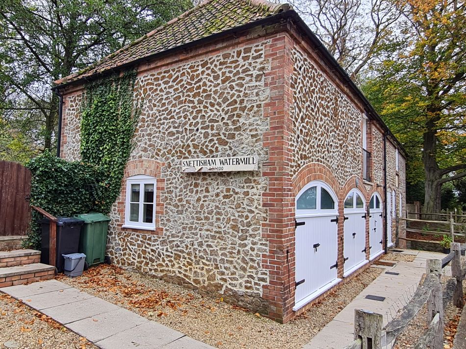 2022-11-11 22 Dersingham and Snettisham.jpg