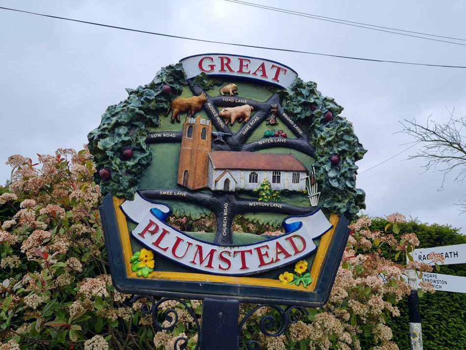 2023-06-08 08 Wensum at Great Plumstead.jpg
