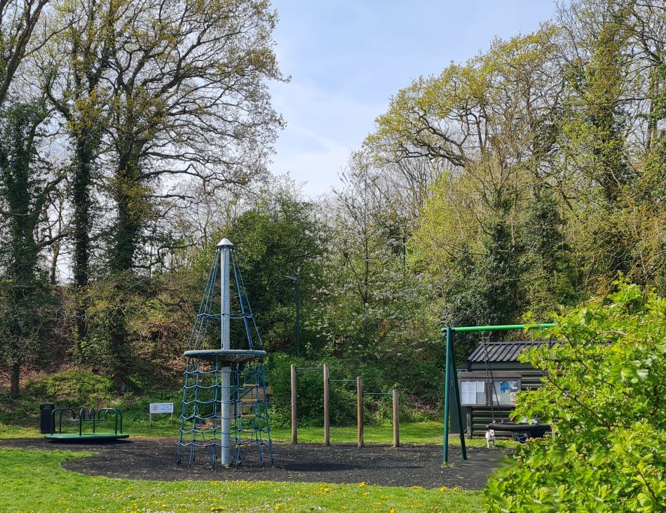 2023-05-03 25 Huntingfield.jpg