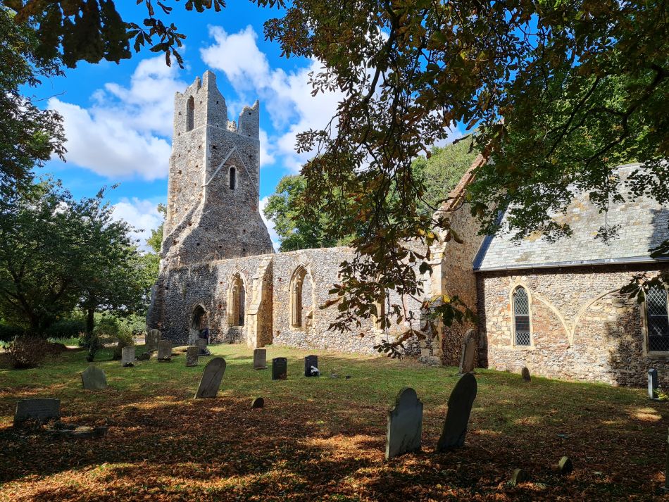 2022-08-28 13 Tunstall and Damgate Marshes.jpg