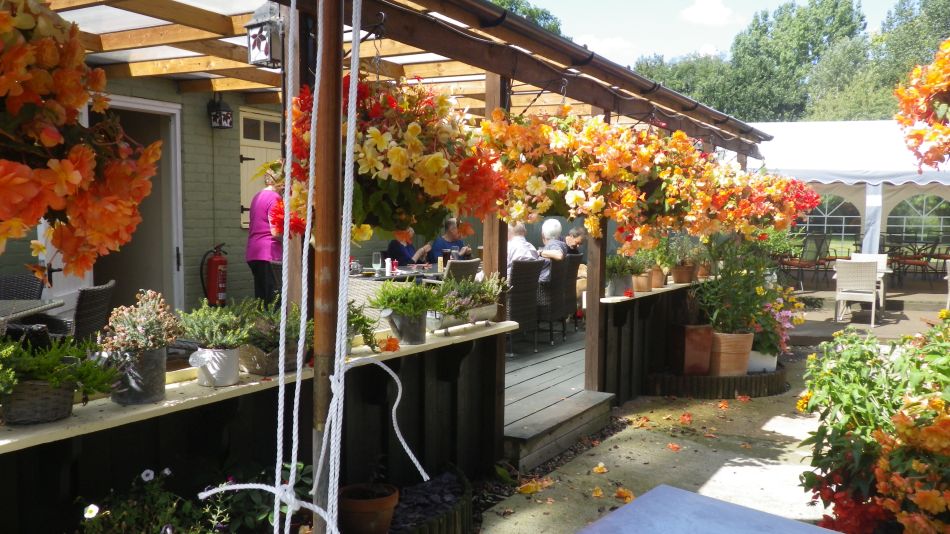 2017-08-31 22 Alde Valley from Sibton White Horse.jpg