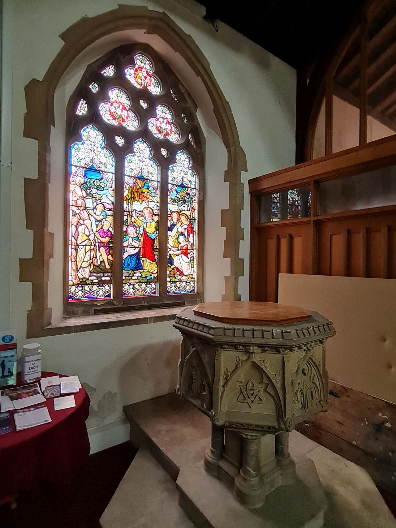 2025-05-29 15 Bus 81 Harleston Saint John The Baptist.jpg