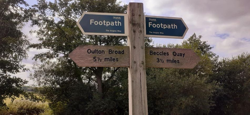 2022-08-21 09 Angles Way 20 - Beccles East.jpg