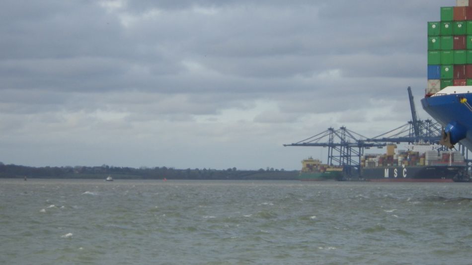 2020-09-12 07 Felixstowe.jpg