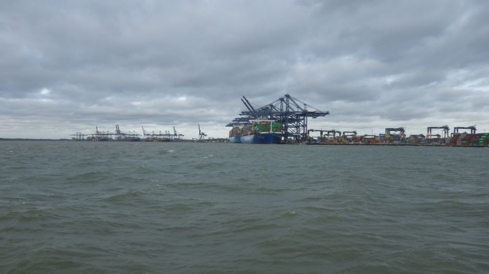 2020-09-12 09 Felixstowe.jpg