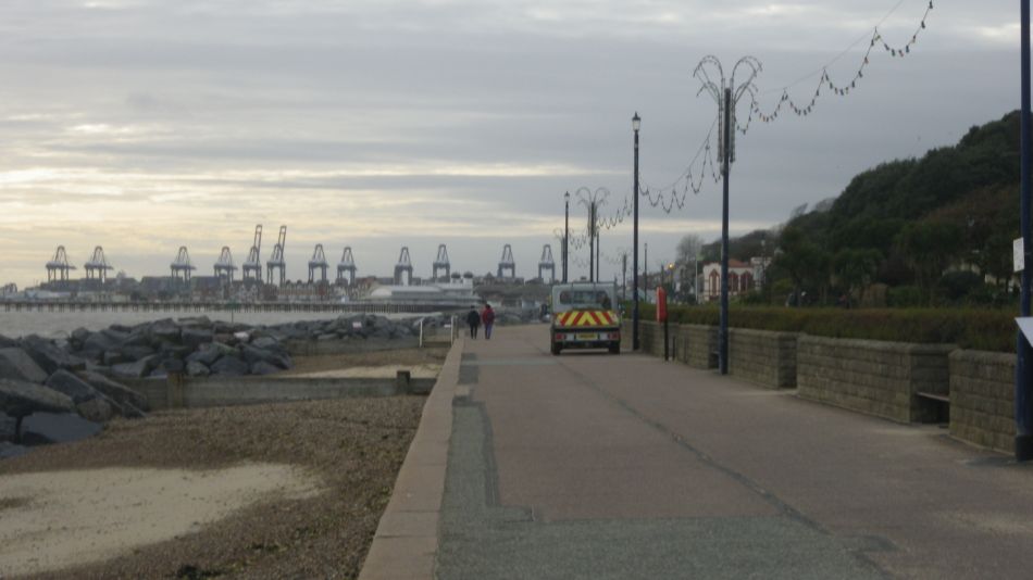 2020-09-12 22 Felixstowe.jpg