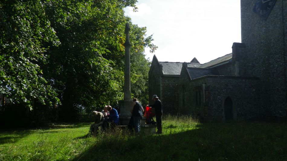 2018-09-15 04 Bergh Apton Ashby Hellington.jpg