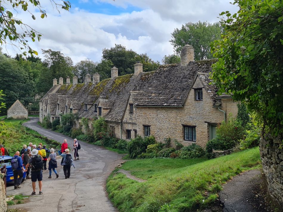 2021-09-28 12 Coln St Aldwyns and Bibury.jpg