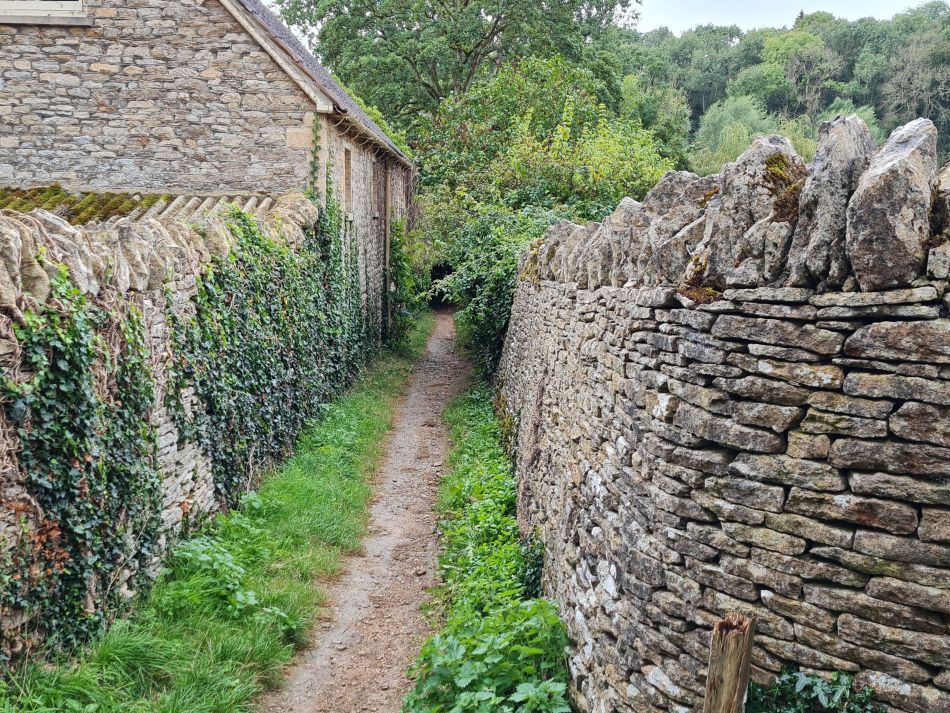 2021-09-28 42 Coln St Aldwyns and Bibury.jpg