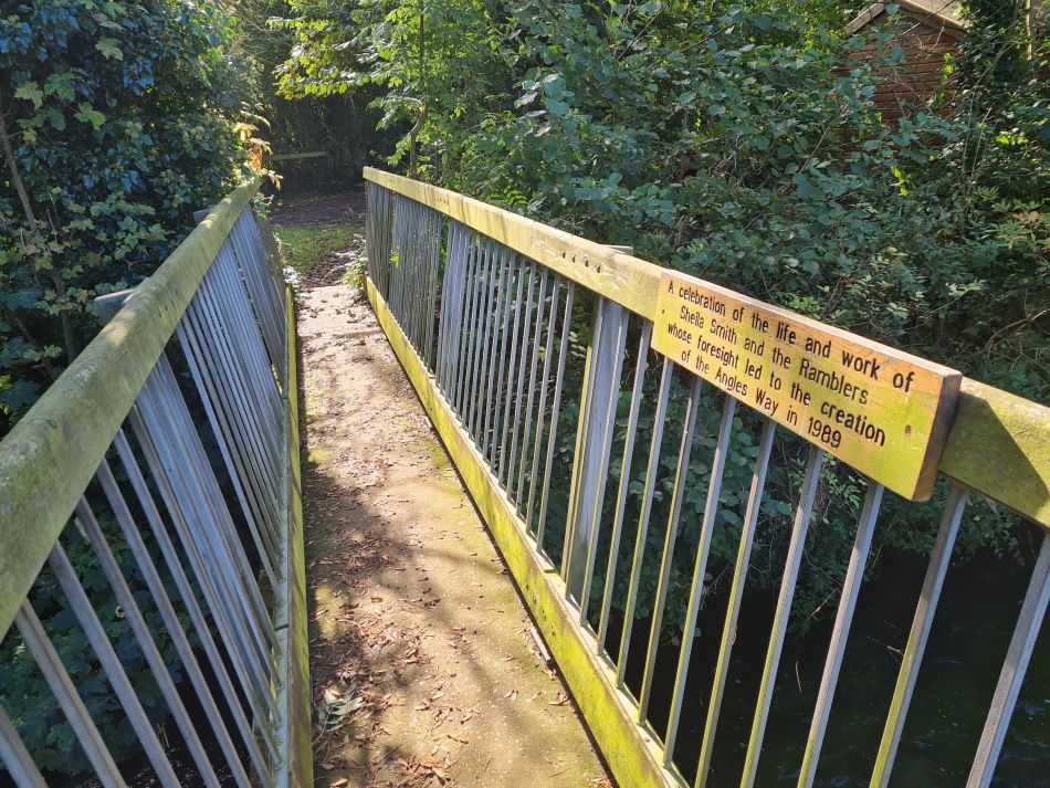 2021-10-07 17 Weybread and Harleston.jpg