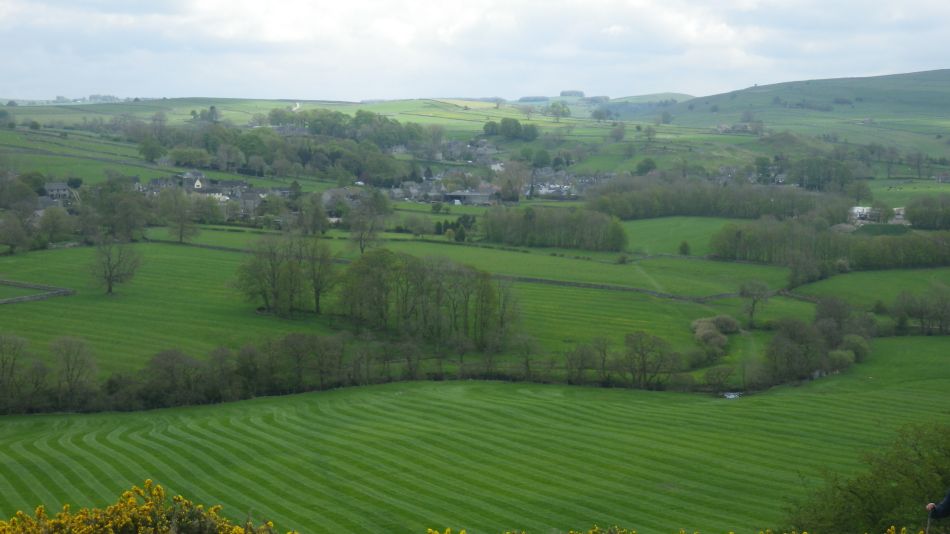 2019-04-29 02 Hartington and Pilsbury Castle.JPG