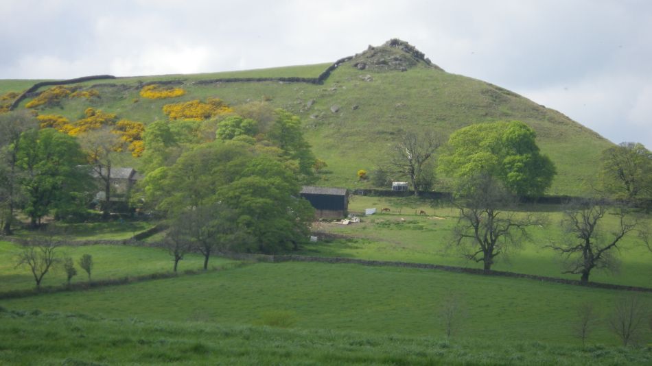 2019-04-29 05 Hartington and Pilsbury Castle.JPG