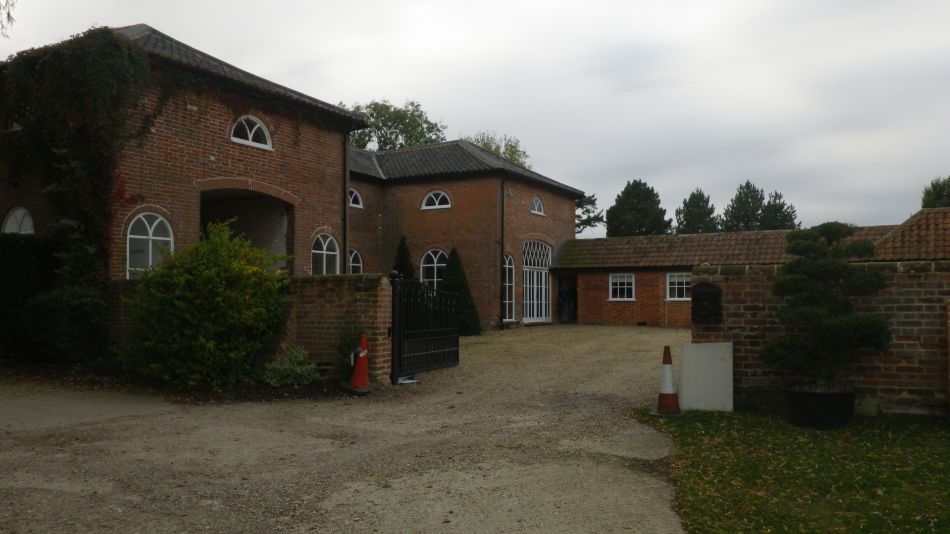 2017-10-17 03 Dove and Eye Castle.jpg