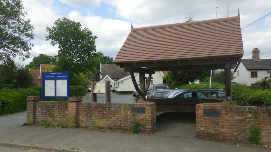 2020-05-19 11 Eye and Brome Street.jpg