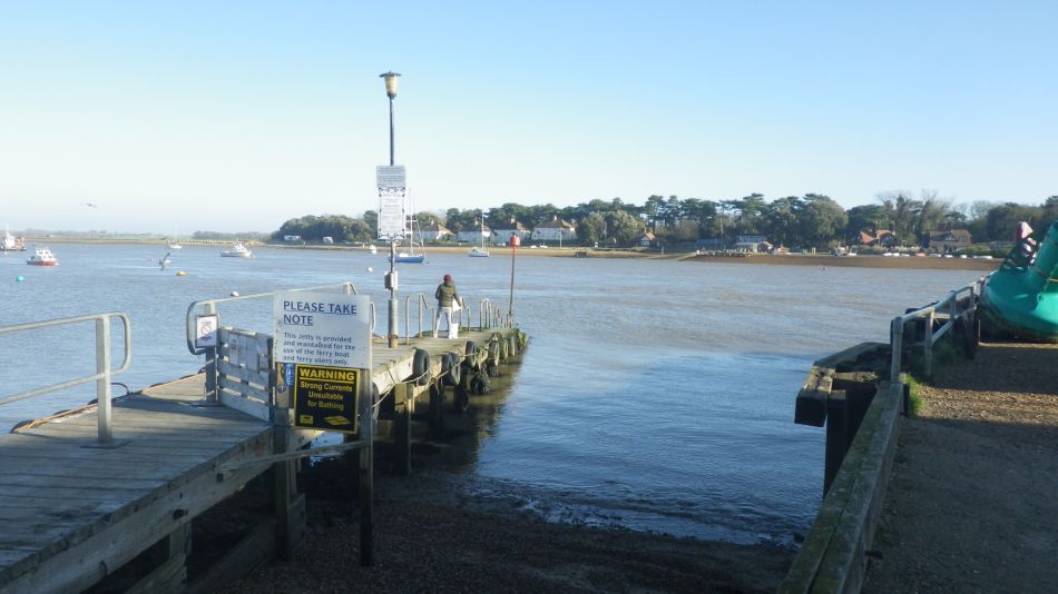 2020-09-13 13 Felixstowe Ferry.jpg