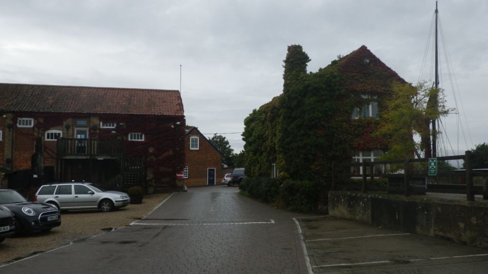 2020-10-01 02 Sandlings 8 - Snape Maltings.jpg