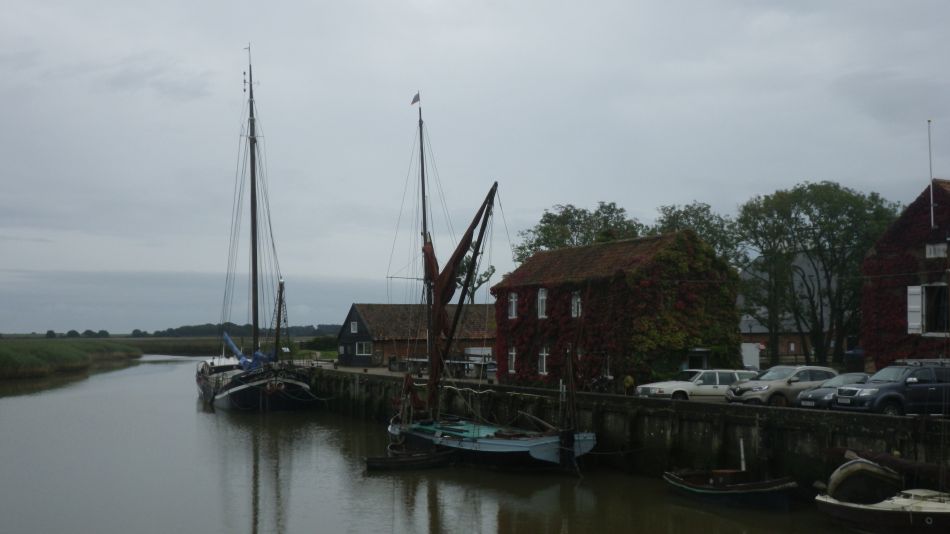 2020-10-01 03 Sandlings 8 - Snape Maltings.jpg
