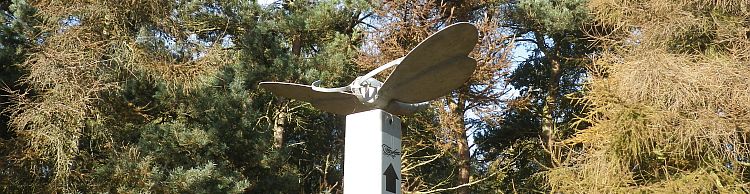 Knodishall Common Sandlings Way and Hundred River Area